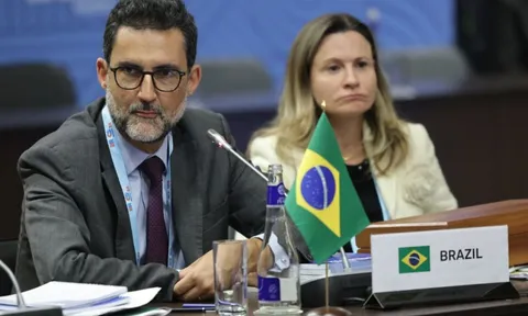 BRICS không có kế hoạch thay thế đồng USD