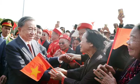 Tăng cường củng cố, xây dựng tổ chức cơ sở đảng và nâng cao chất lượng đội ngũ đảng viên trong bối cảnh mới