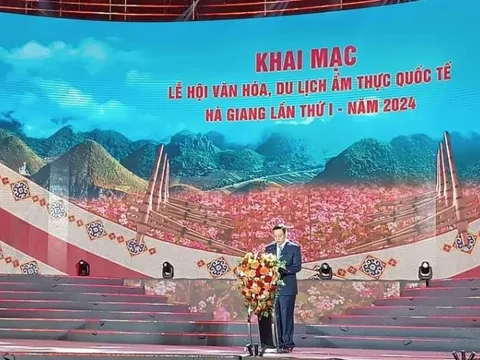 Hà Giang: Hàng ngàn du khách tham gia Lễ hội Ẩm thực quốc tế