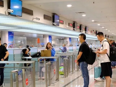 Quy định mới về thu phí, lệ phí xuất nhập cảnh